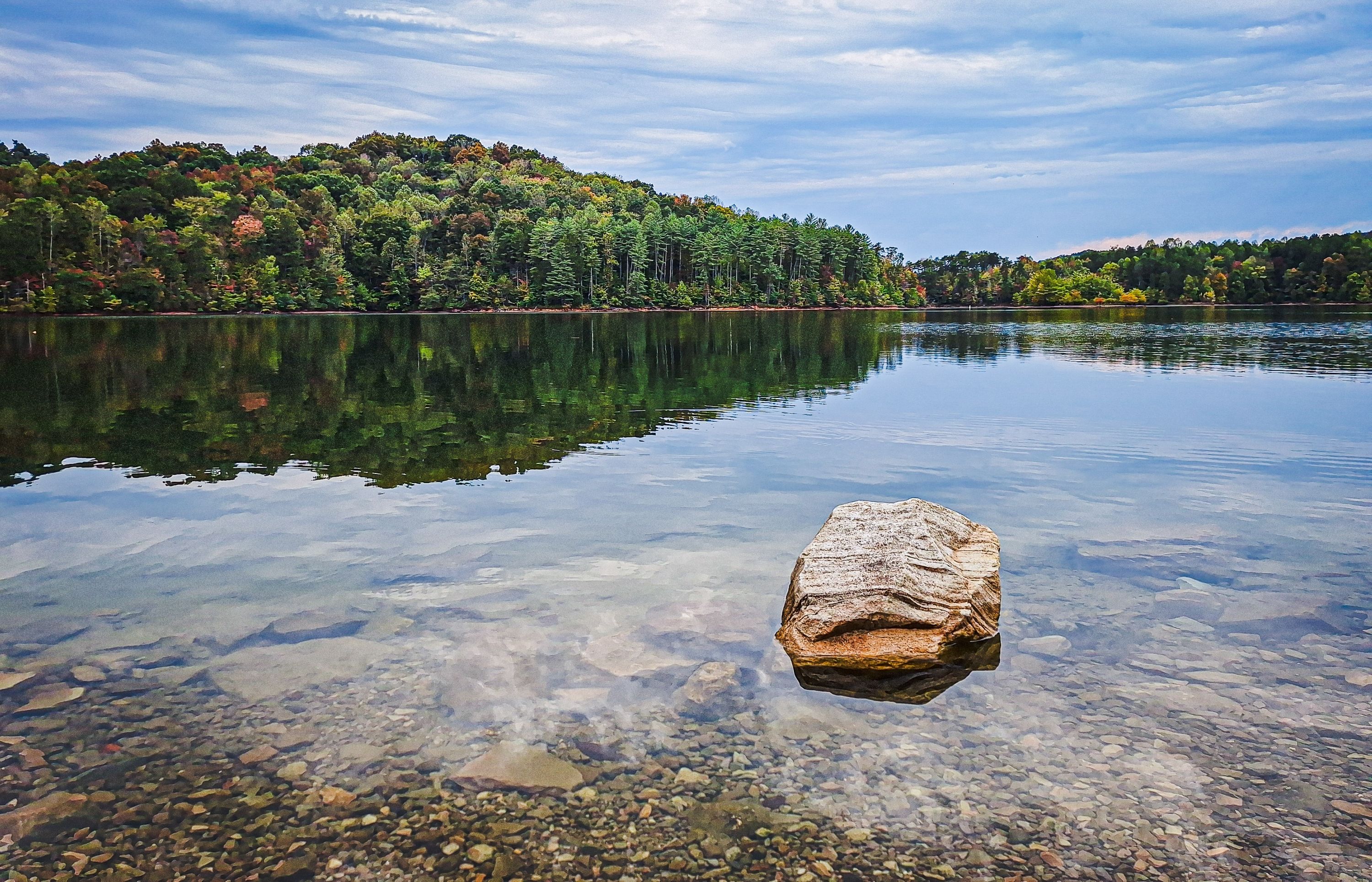 Paintsville Shutterstock 2526778837